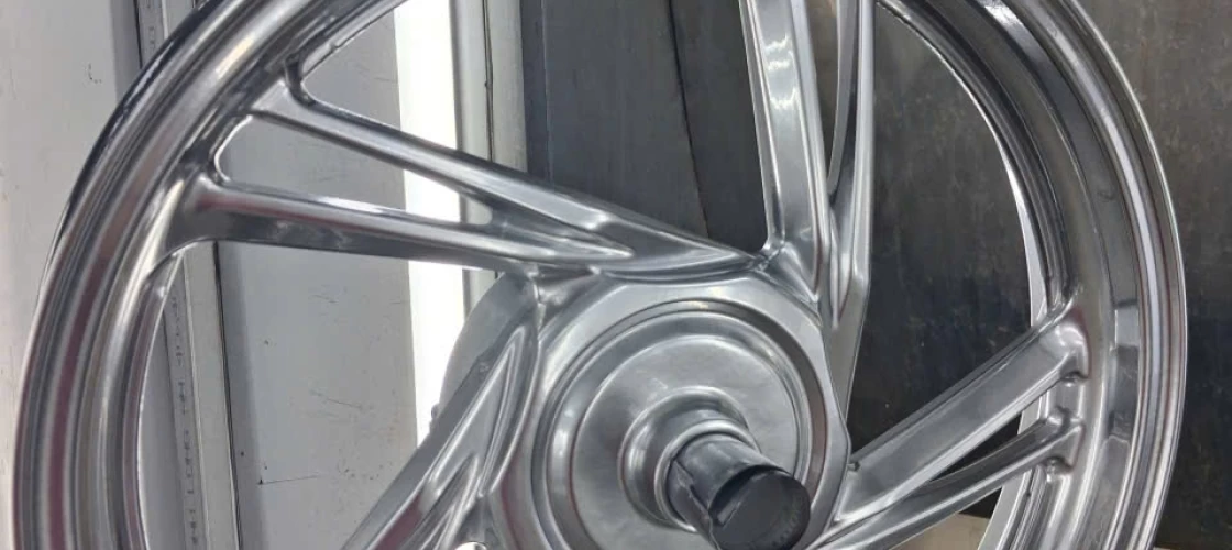 SƠN MÂM SH MÀU CHROME ÁNH VÀNG