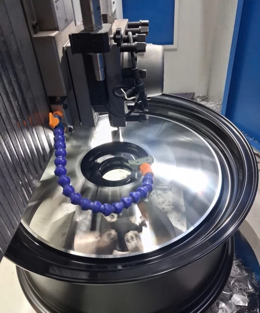 Các Bước Phay Mâm CNC Tại Rimtech | Quy Trình Chuẩn Xác