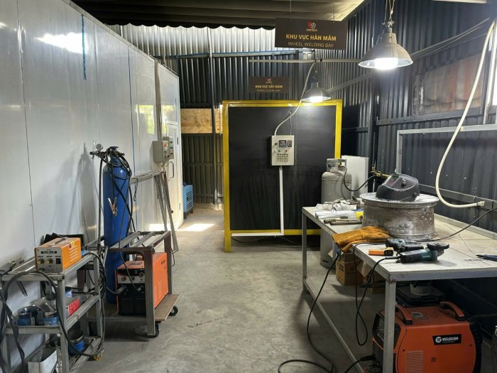 Quy Trình Chuẩn Hóa Sơn Mâm Tĩnh Điện Chuyên Nghiệp